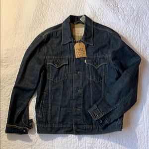 Men’s Levi’s jean trucker jacket